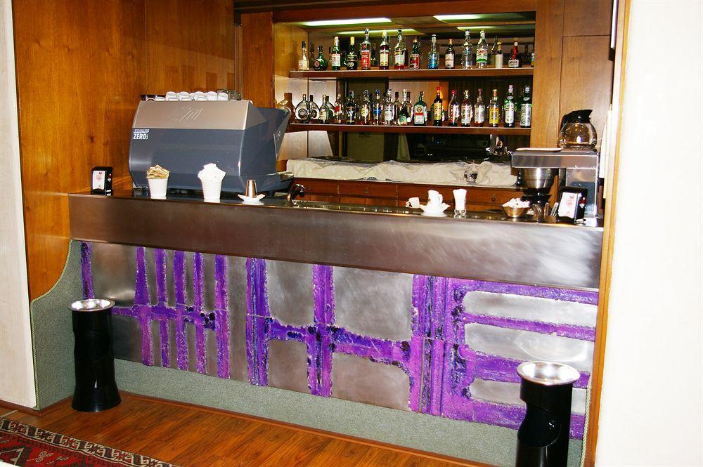 Hotel Salieri เลนญาโก ภายนอก รูปภาพ