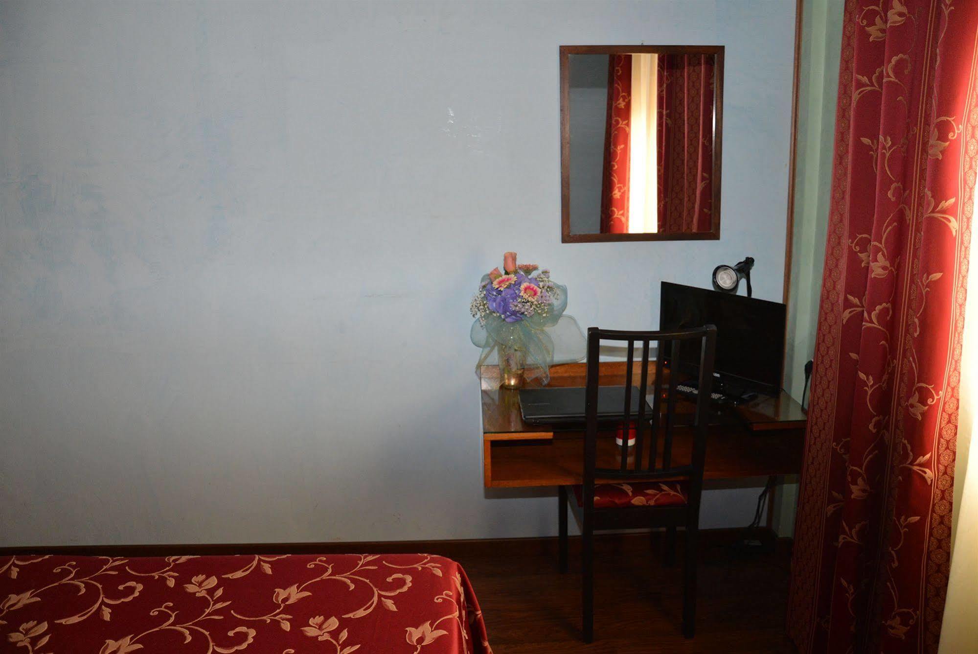 Hotel Salieri เลนญาโก ภายนอก รูปภาพ