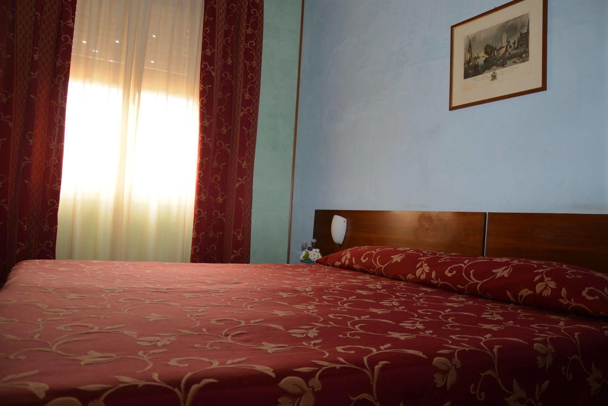 Hotel Salieri เลนญาโก ภายนอก รูปภาพ